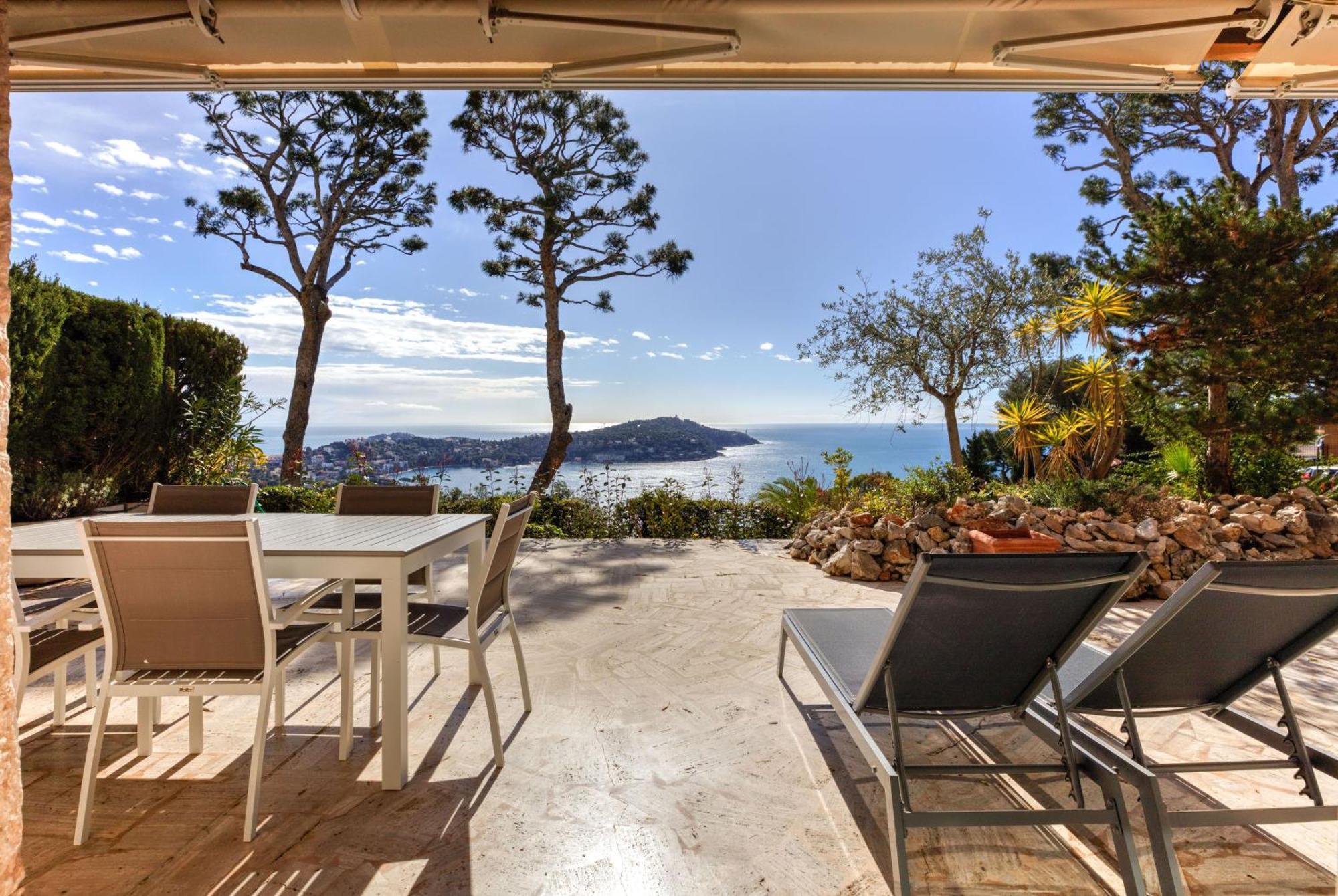 Giant Terrace On A Stunning View Apartment Villefranche-sur-Mer Luaran gambar