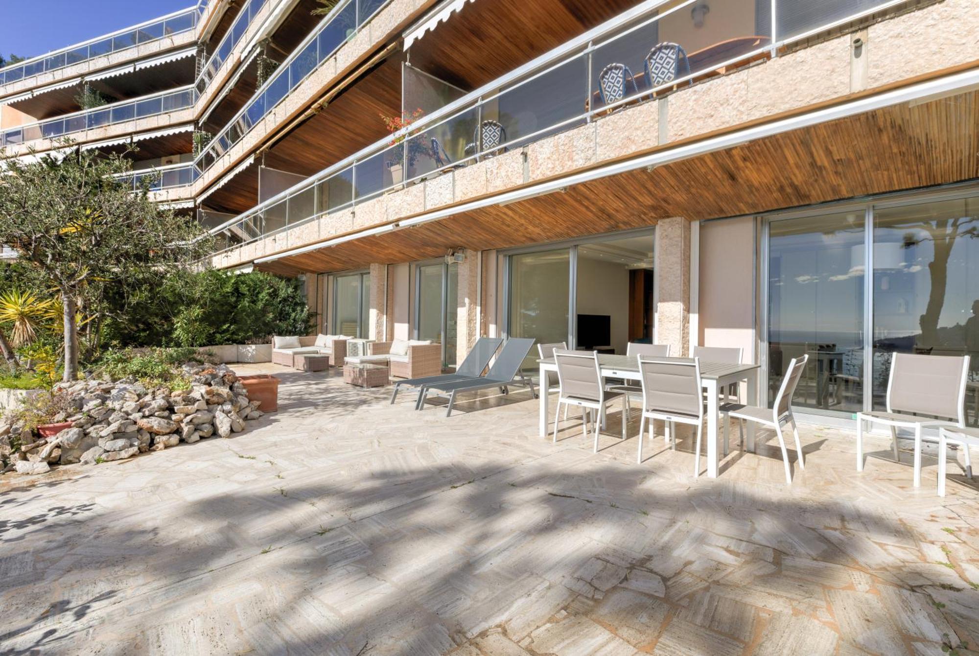 Giant Terrace On A Stunning View Apartment Villefranche-sur-Mer Luaran gambar