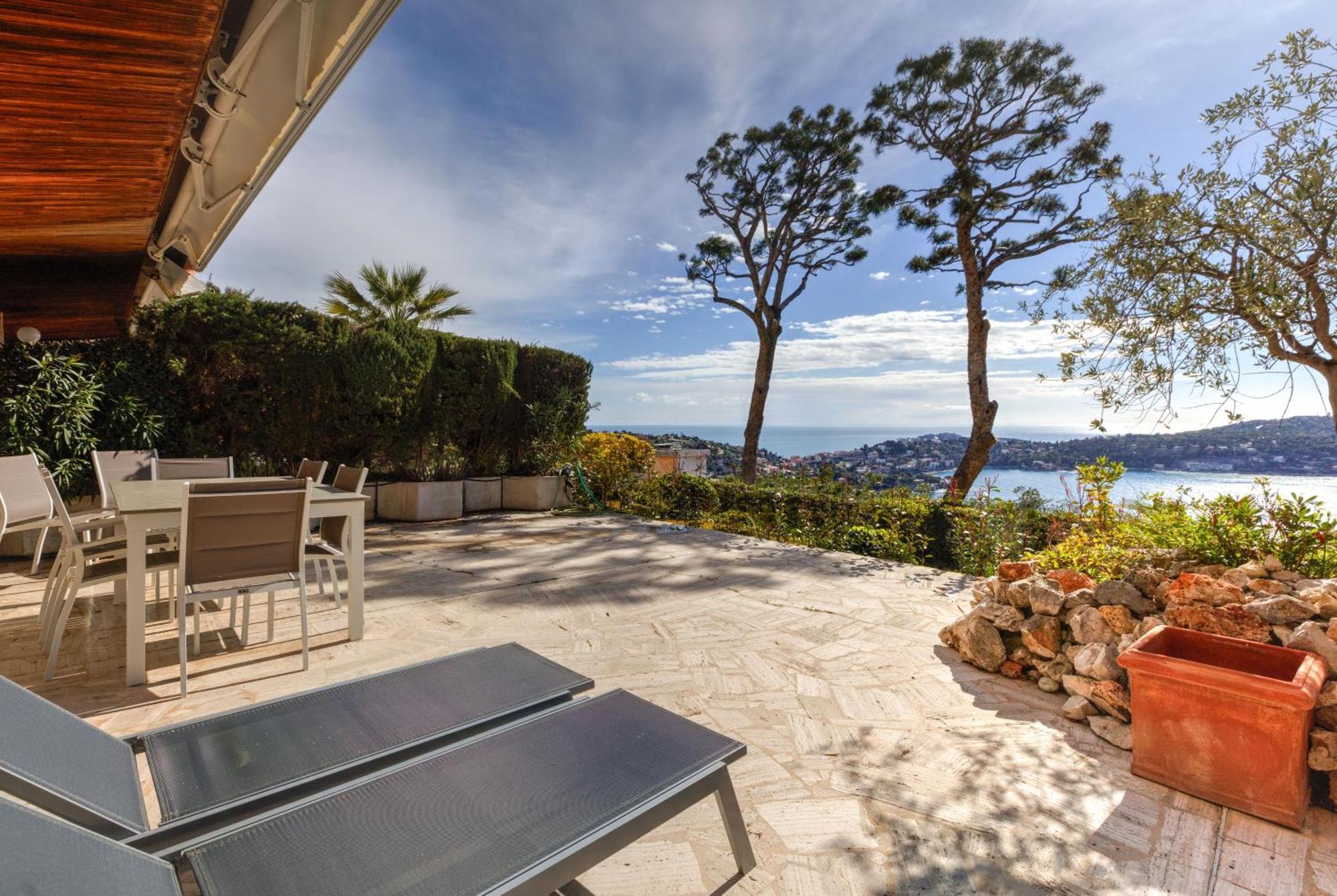Giant Terrace On A Stunning View Apartment Villefranche-sur-Mer Luaran gambar